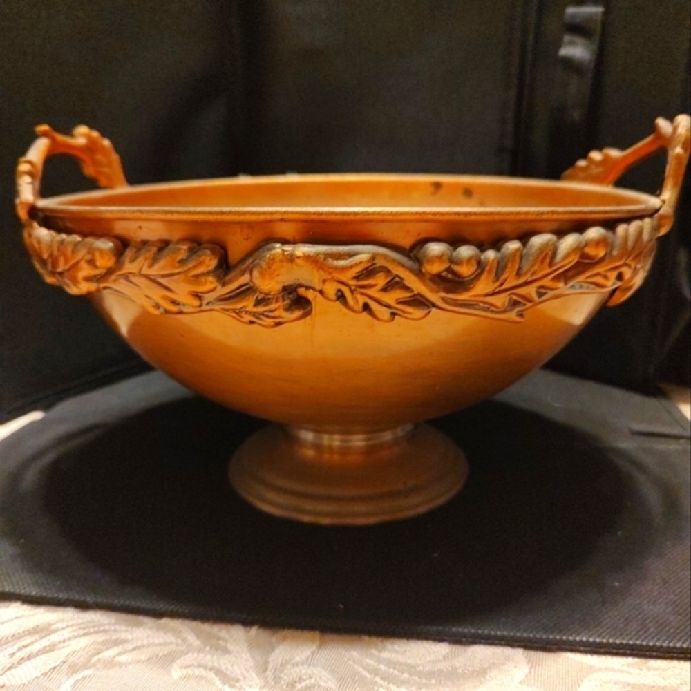 🔸🍂🔸Beautiful Vtg Copper Metal Leaf Pedestal Display Fruit Bowl Centerpiece